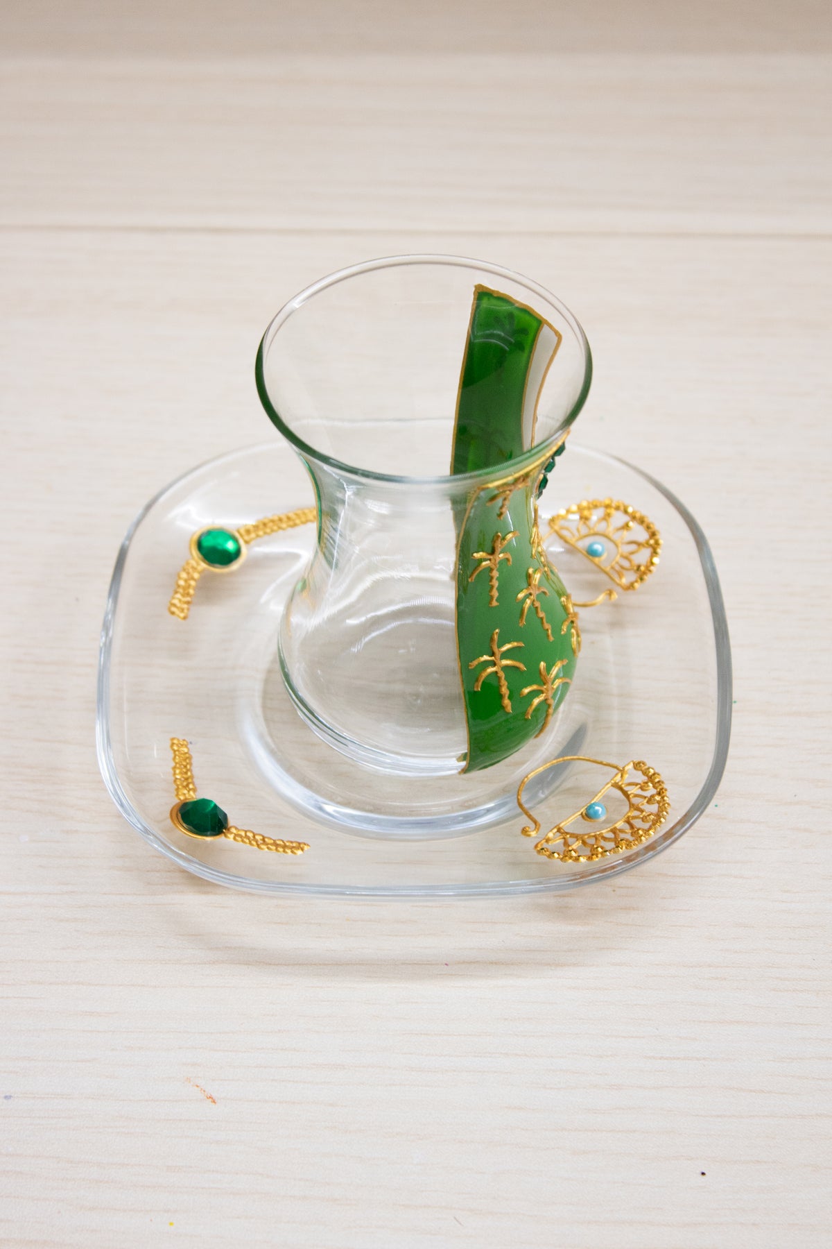 Iraqi Dishdasha-Inspired Teacup