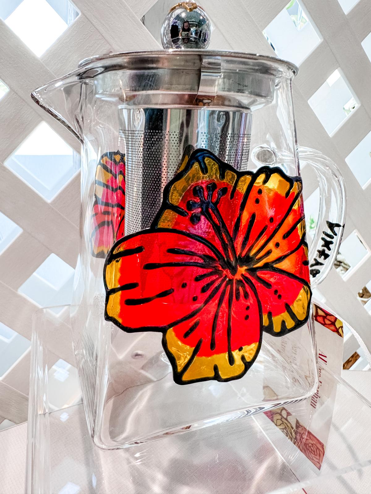 Teapot with Loose Leaf Strainer