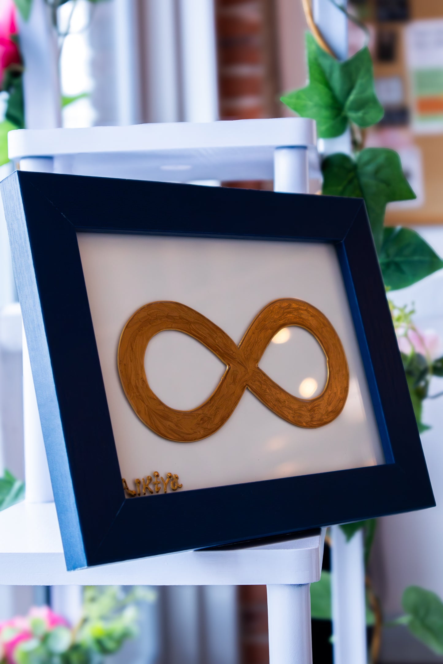 Frame: Infinity Symbol (5x7)