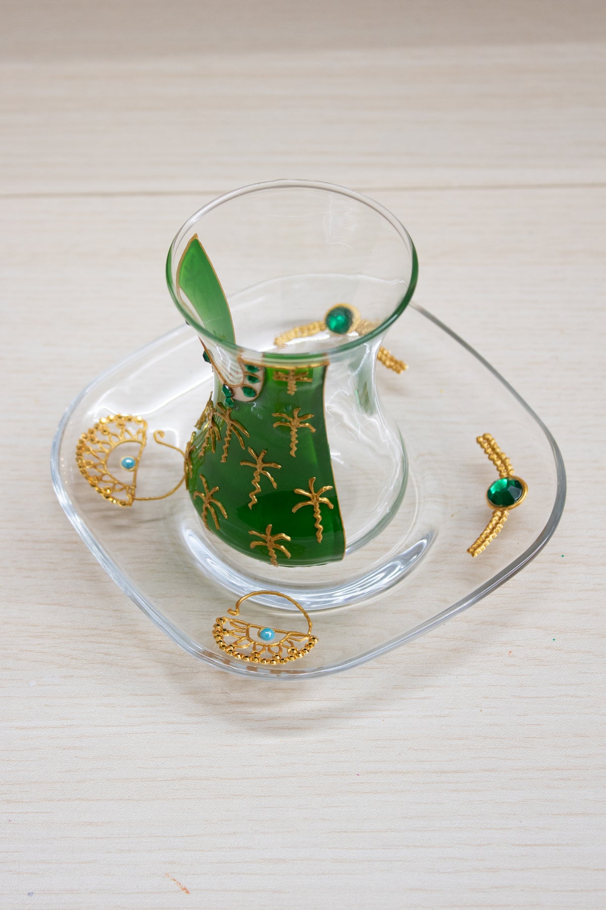 Iraqi Dishdasha-Inspired Teacup