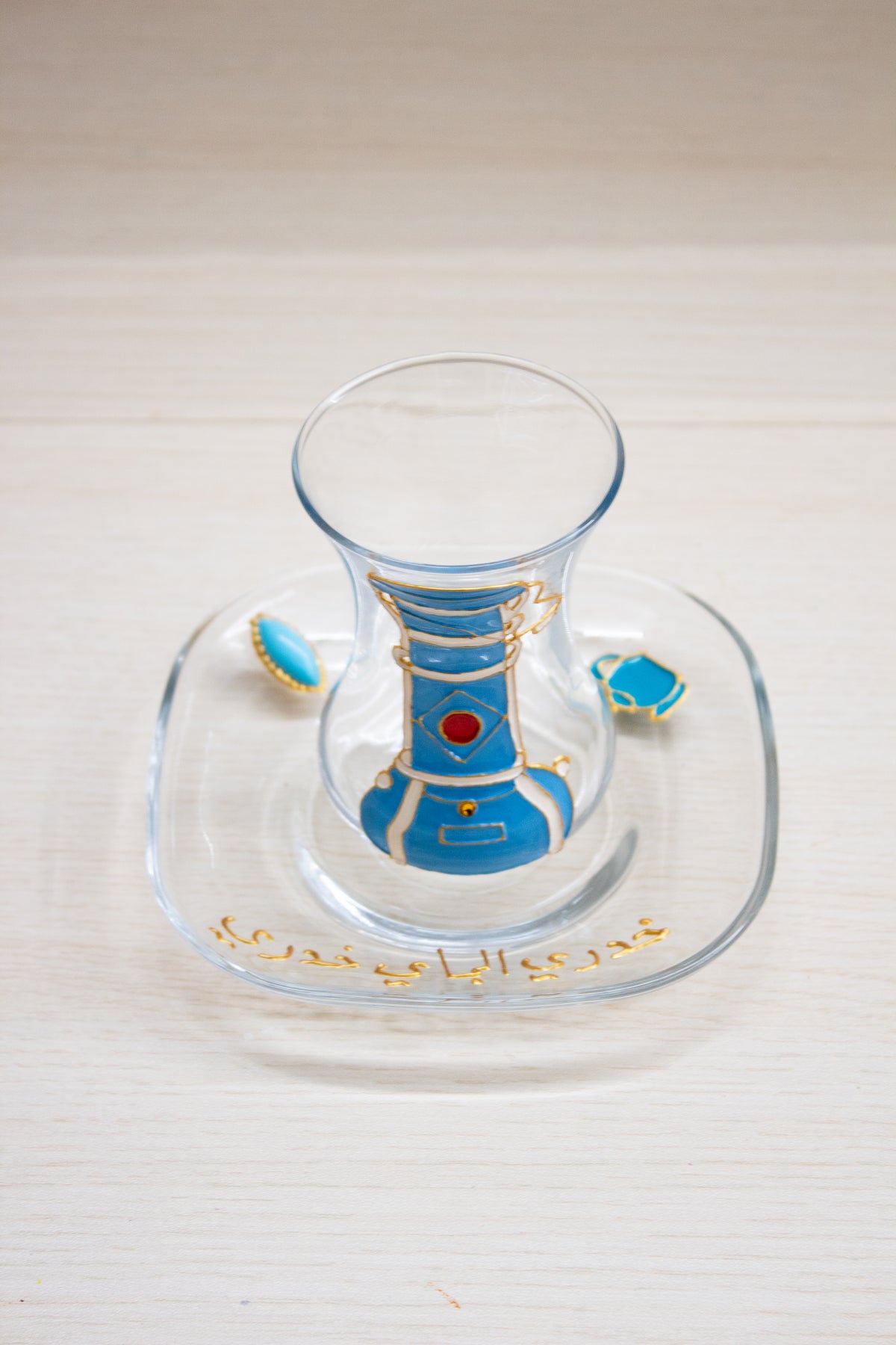 Complete Iraqi Tea Set: 6 Decorative Glasses and Teapot with Traditional Designs